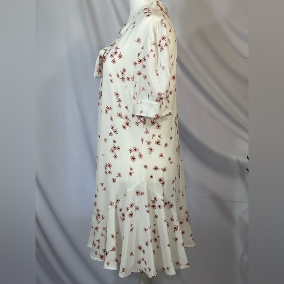 Cece Puff white Sleeve V-neck floral Printed Dress. Women’s size medium - Picture 4 of 11